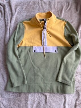 L.L. Bean Two-Tone Fleece Pullover in Yellow and Sage Green